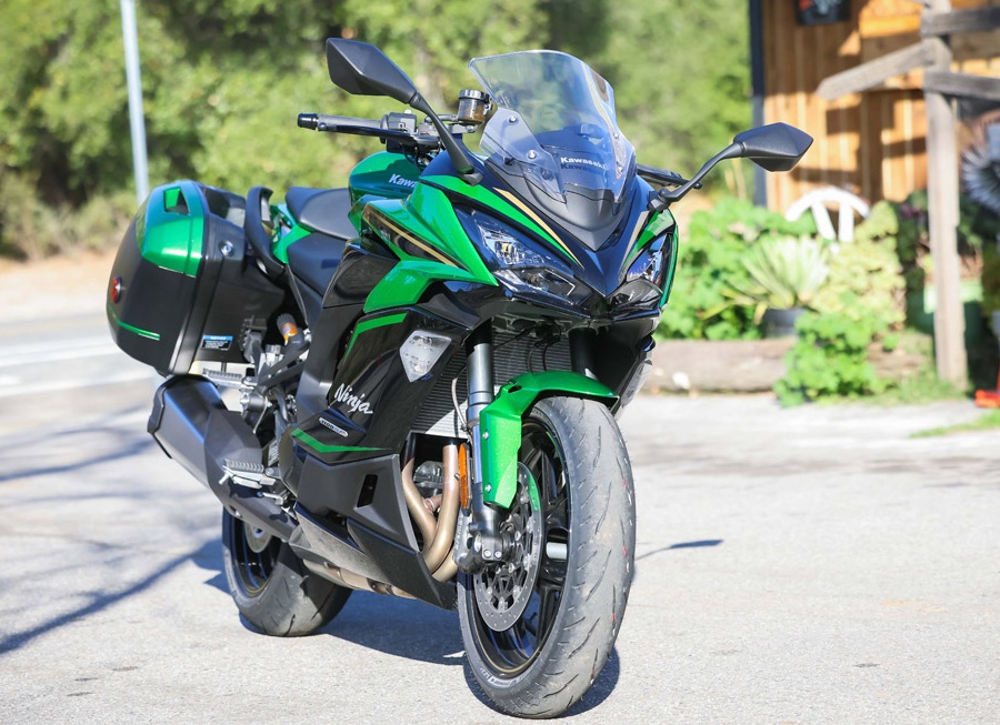 Обзор Kawasaki Ninja 1100SX SE 2025: когда желание обретает разум