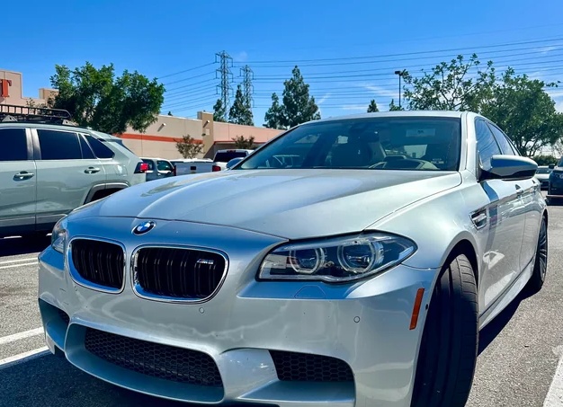 BMW F10. Много букв про надежность.